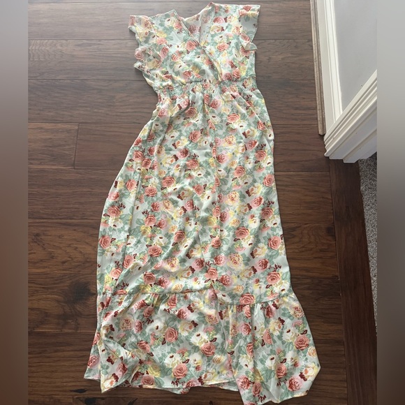 Floral and Patterned Dresses Bundle - M/L, 8-10-12 - Picture 2 of 5